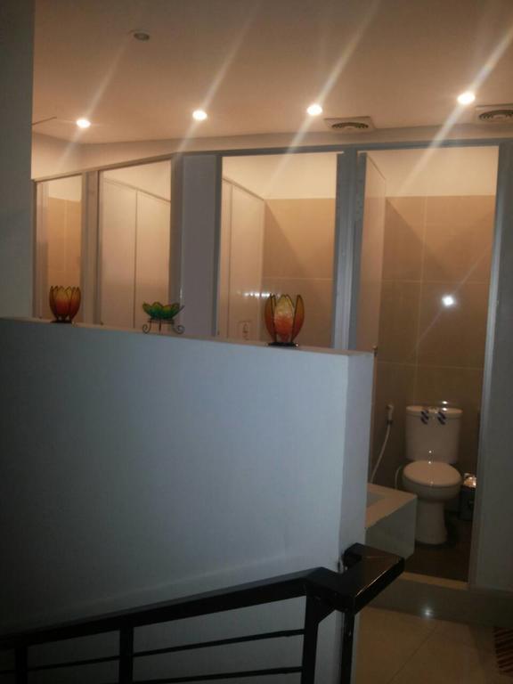 Qb Sleep Capsule Hotel Kuta Lombok Exterior foto